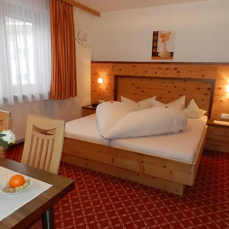 Haus Ladner Apartament *